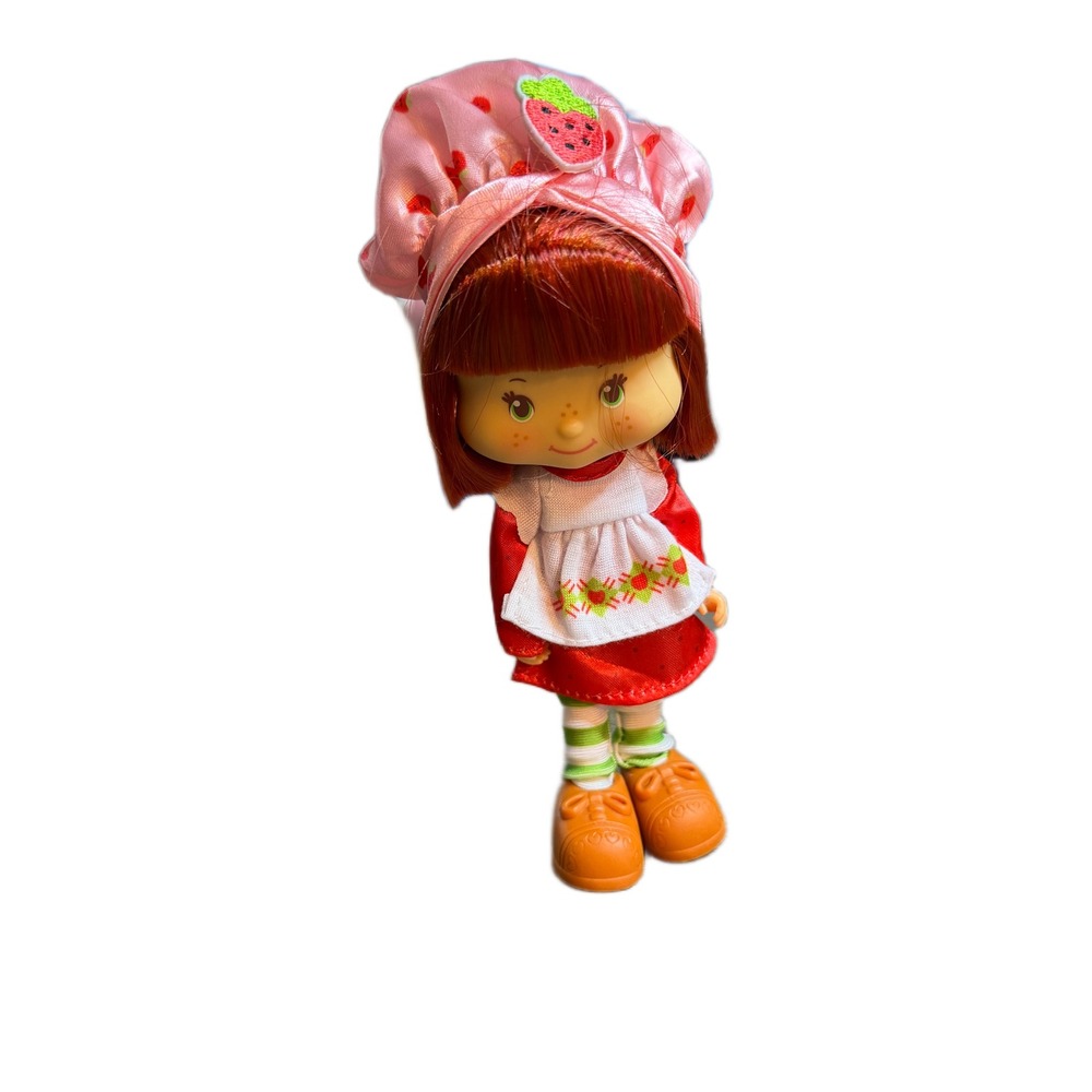 Strawberry Shortcake 6 Inch Doll Red Hair Pink Hat Classic Outfit Toy